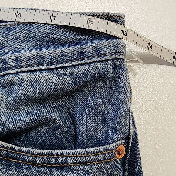Levi's Premium Wedgie Fit Denim Jeans Blue Raw Hem High Waist Ankle Women's 24 - Picture 9 of 11